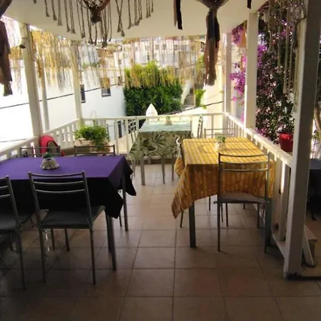 Uyku Butik Pansiyon Bodrum